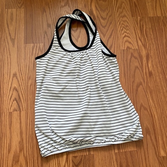 💖MEGA SALE💖Gap Fit & Tommy Hilfiger Women’s 2 Tanks Set ALSU00414 - Picture 3 of 11